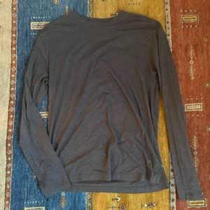 Lululemon Gray Long Sleeve Shirt